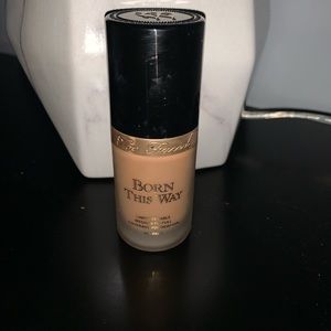 Too faced born this way foundation